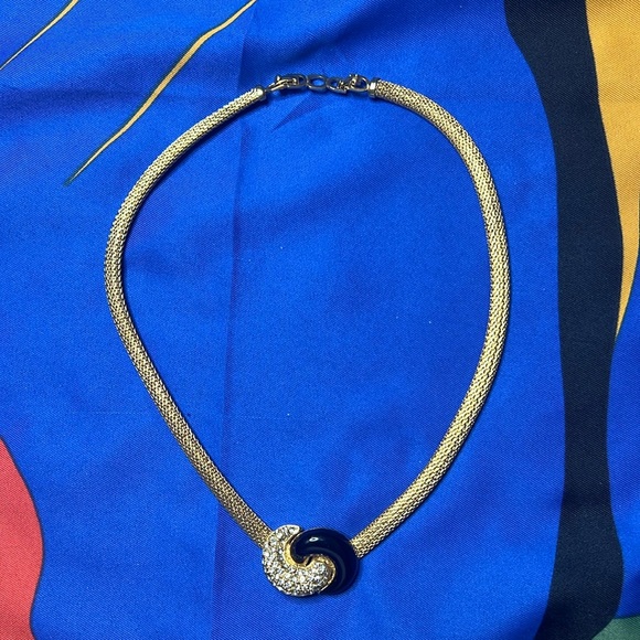 ChristianDior Collar Necklace Rhinestone GoldTone BlackKnot Motif AuthenticPre❤️ - Picture 2 of 7